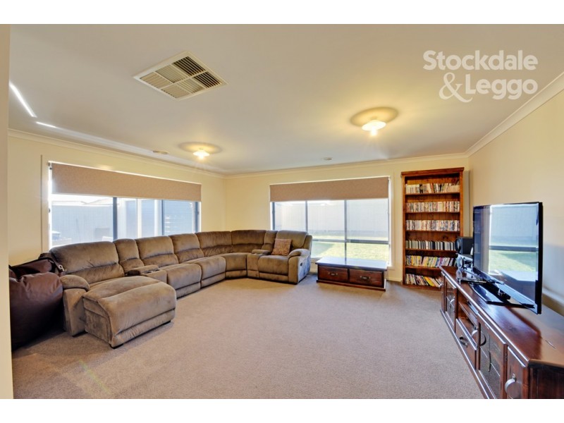 25 Settlers Drive, Kialla VIC 3631