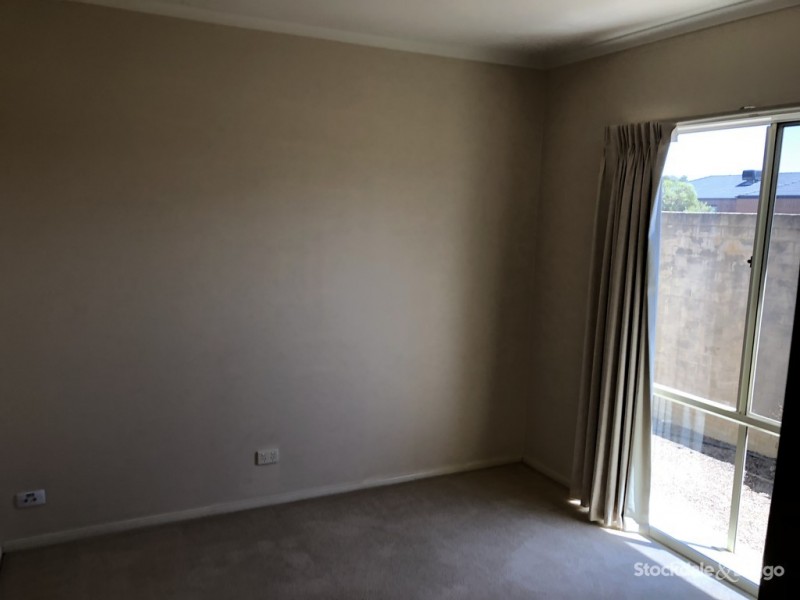 4/ 2-4 Ross Alan Drive, Shepparton VIC 3630