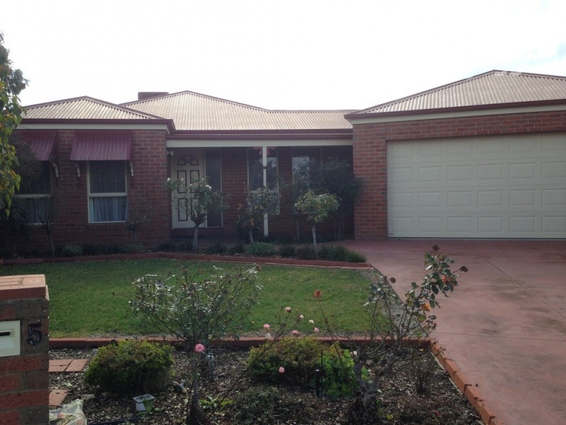 5 Arbour Court, Shepparton VIC 3630