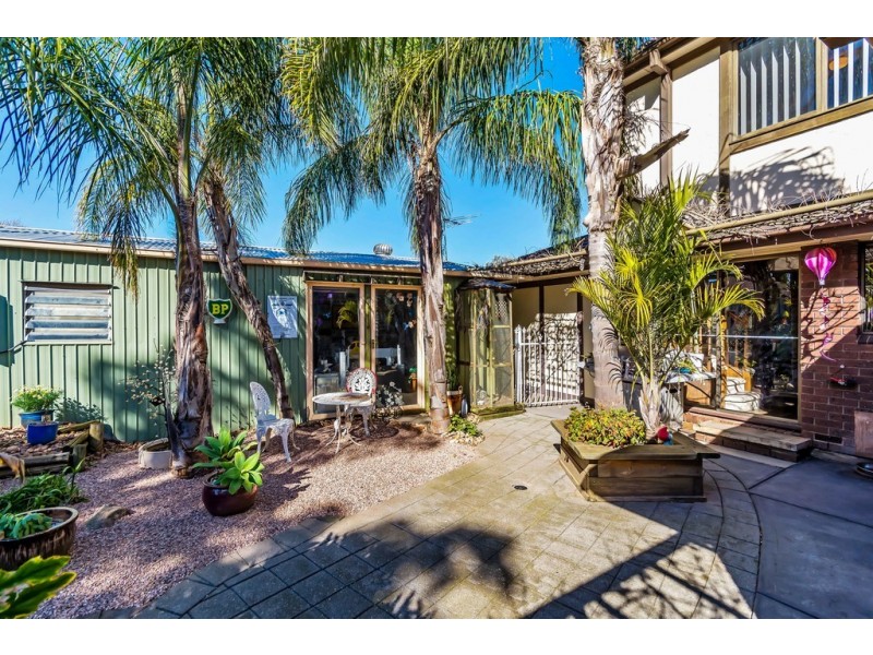 27 Plover Avenue, Modbury Heights SA 5092