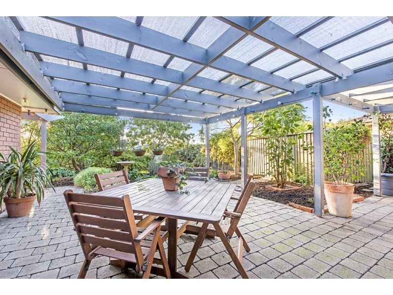 13 Chalani Crescent, Hallett Cove SA 5158