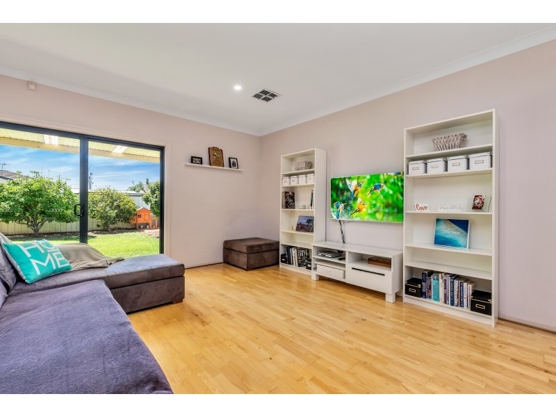 22 Bolingbroke Avenue, Fulham Gardens SA 5024