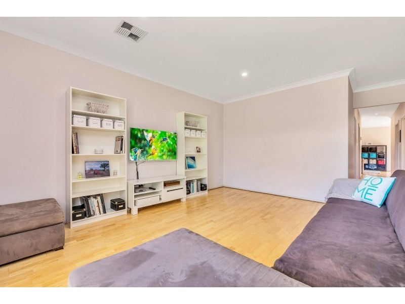 22 Bolingbroke Avenue, Fulham Gardens SA 5024