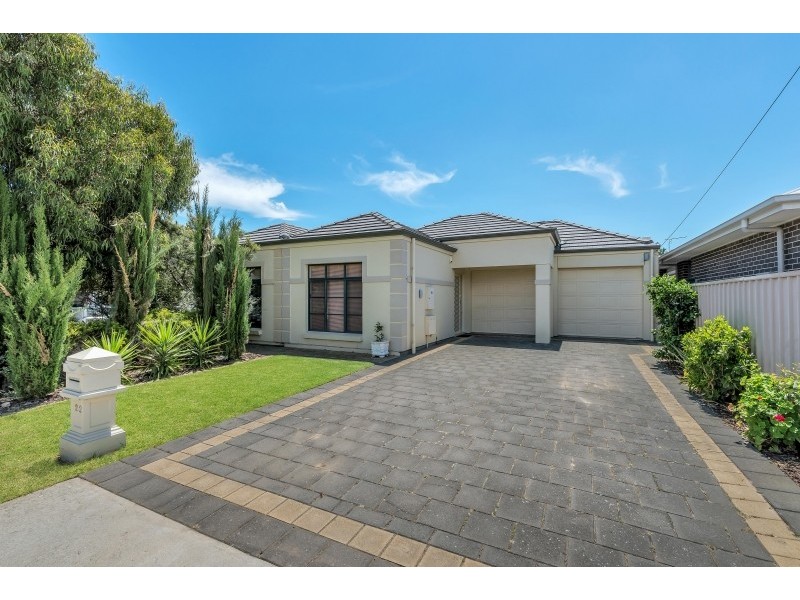 22 Bolingbroke Avenue, Fulham Gardens SA 5024