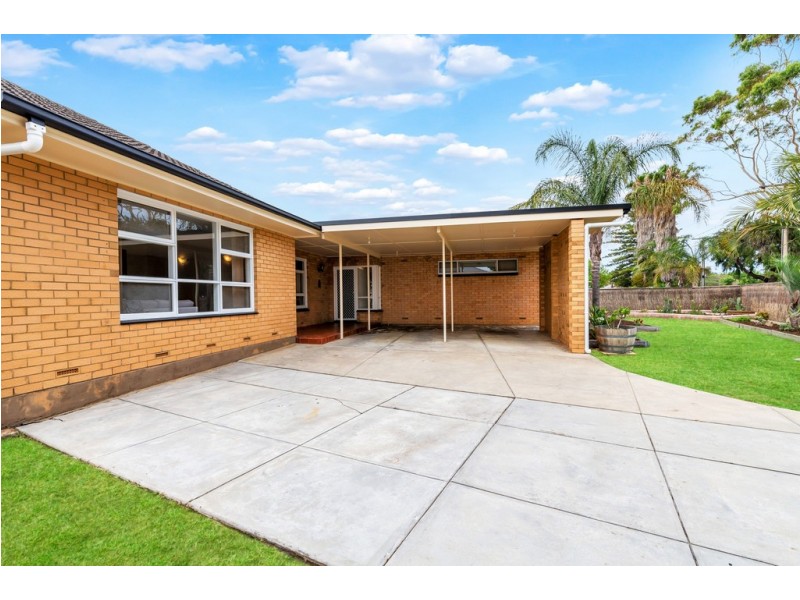 14 Derby Street, Grange SA 5022