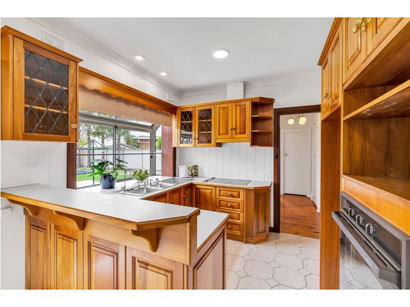 14 Derby Street, Grange SA 5022