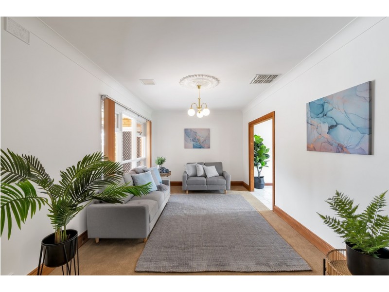 14 Derby Street, Grange SA 5022