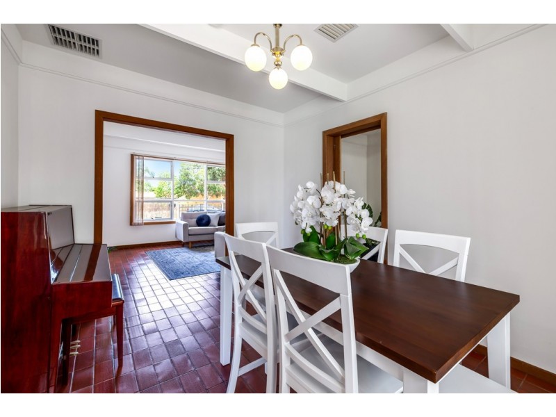 14 Derby Street, Grange SA 5022