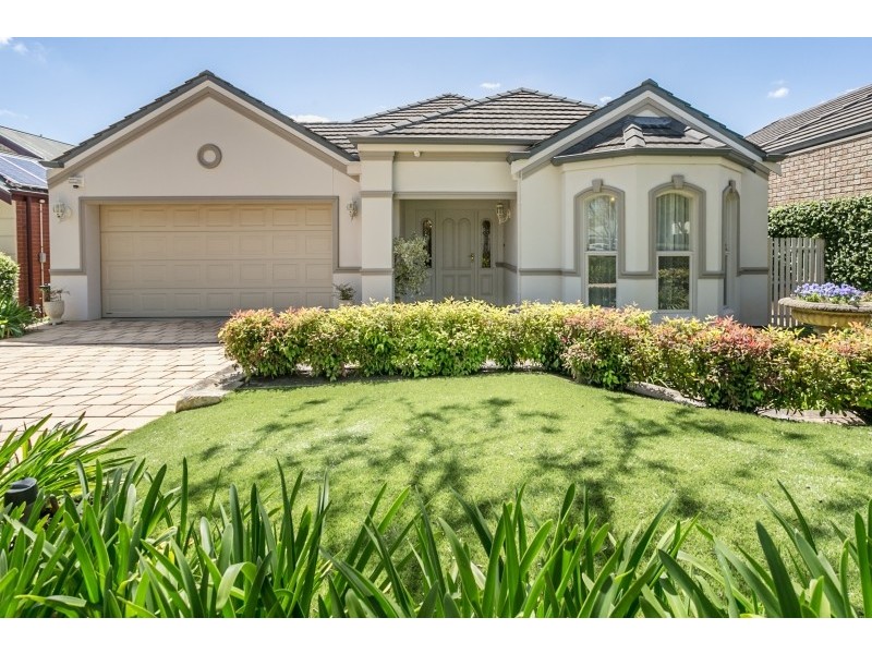 4 Almond Grove, Magill SA 5072