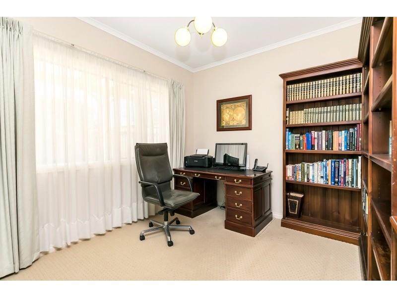 4 Almond Grove, Magill SA 5072