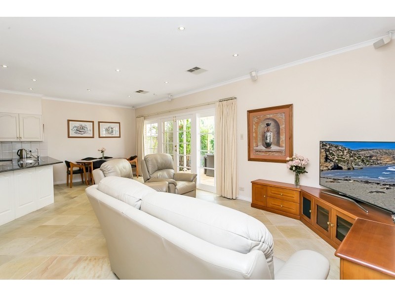 4 Almond Grove, Magill SA 5072