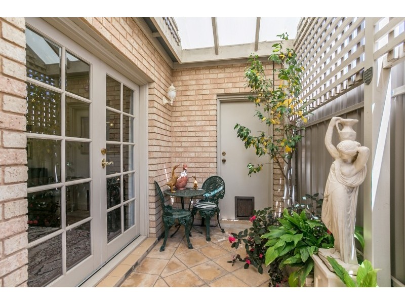 4 Almond Grove, Magill SA 5072