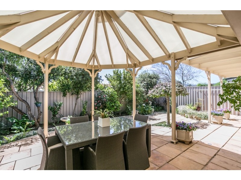 4 Almond Grove, Magill SA 5072