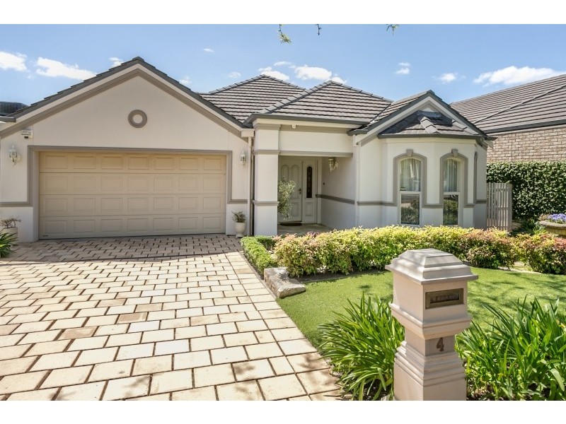 4 Almond Grove, Magill SA 5072