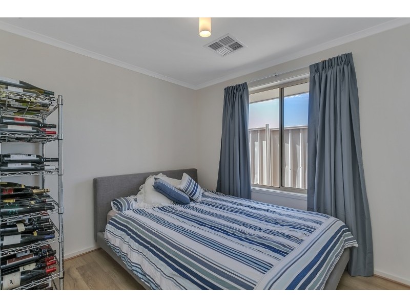 64a Clifton Street, Blair Athol SA 5084