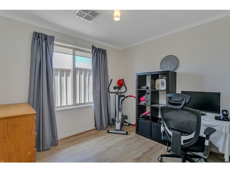 64a Clifton Street, Blair Athol SA 5084