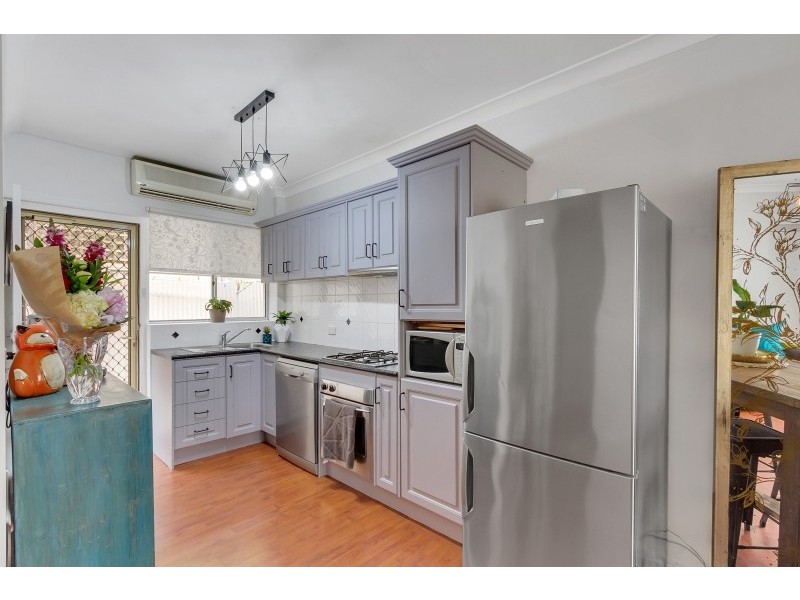 4/192 Seaview Road, Henley Beach South SA 5022