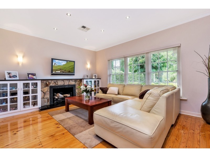 4 Gothic Road, Bellevue Heights SA 5050