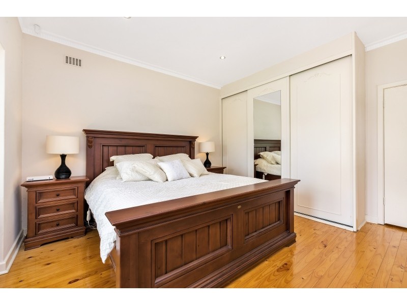 4 Gothic Road, Bellevue Heights SA 5050