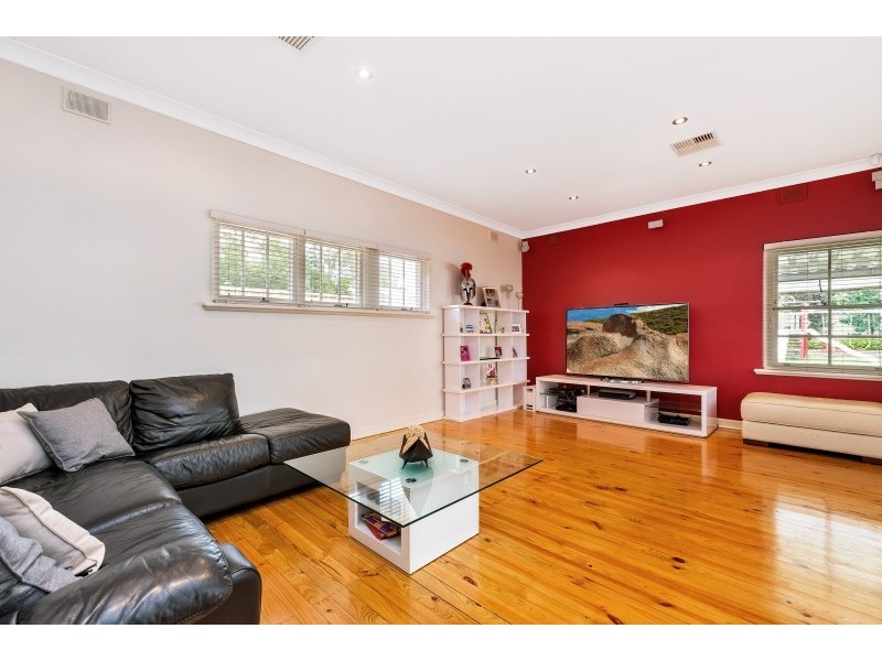 4 Gothic Road, Bellevue Heights SA 5050