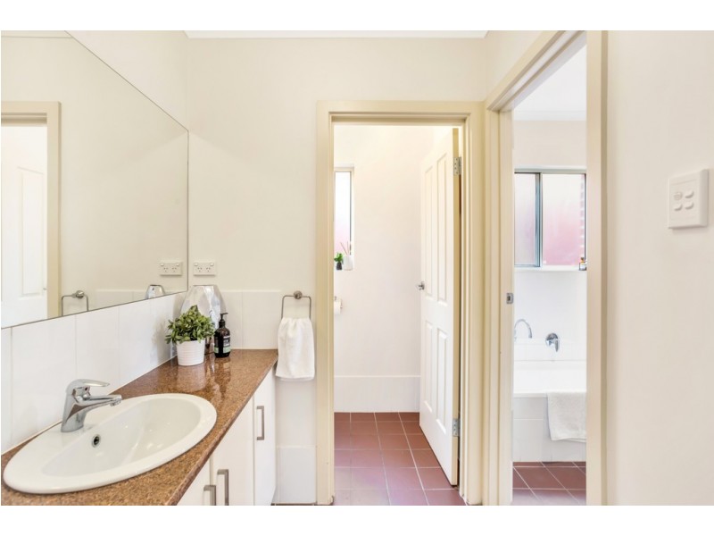 3 Kinross Ave, Seaton SA 5023