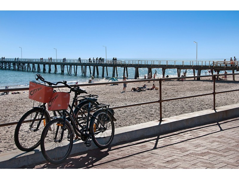 132 Cudmore Terrace, Henley Beach SA 5022