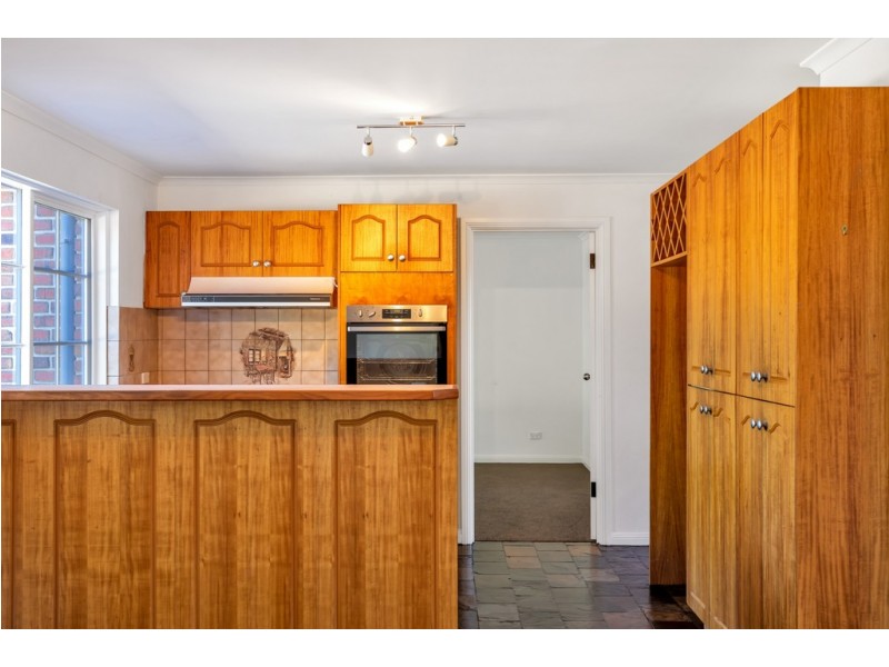 3 Shrike Place, Flagstaff Hill SA 5159