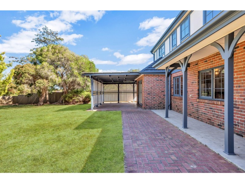 3 Shrike Place, Flagstaff Hill SA 5159