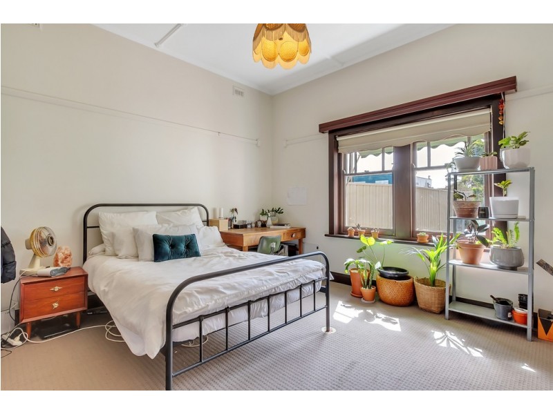 2 Ross Avenue, Flinders Park SA 5025