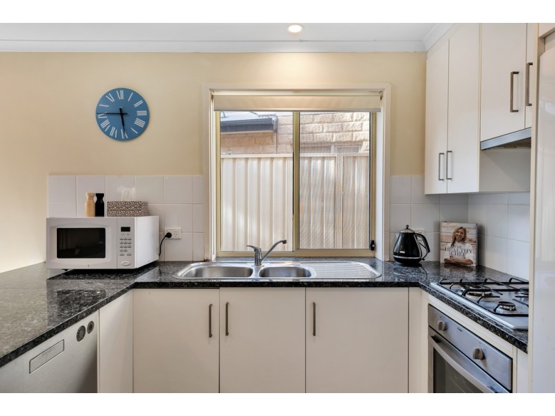 6 Manos Court, Seacliff Park SA 5049