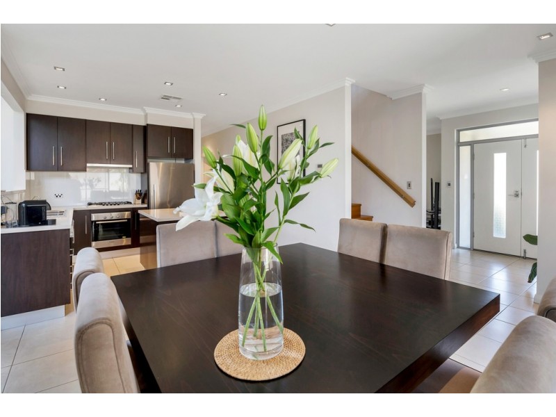 68 Flinders Parade, Flinders Park SA 5025