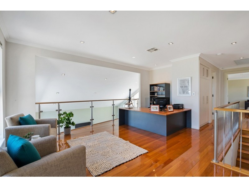 68 Flinders Parade, Flinders Park SA 5025