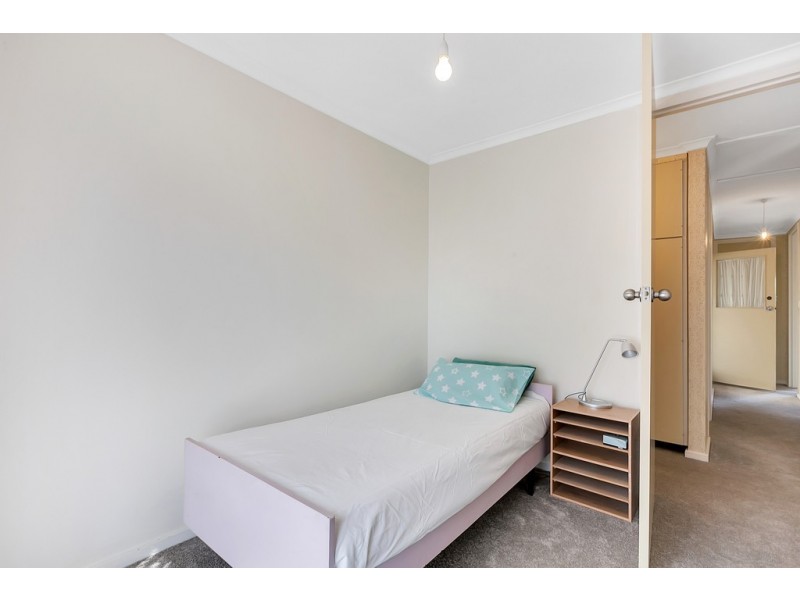 24 Wyndham Crescent, Surrey Downs SA 5126