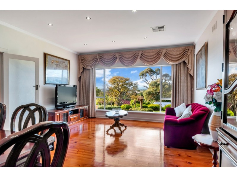 3 Wayne Avenue, Darlington SA 5047