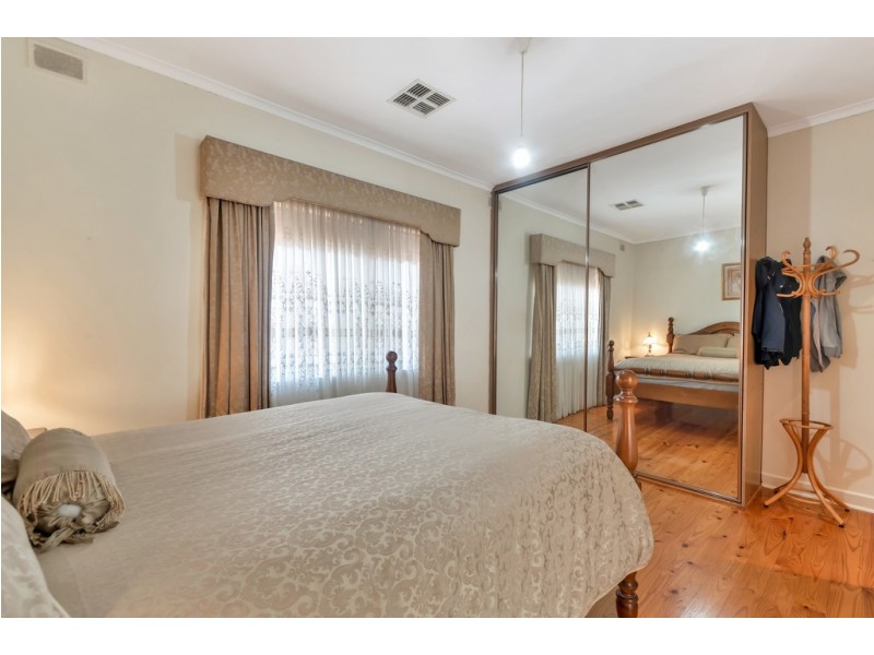 3 Wayne Avenue, Darlington SA 5047