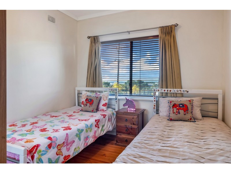 3 Wayne Avenue, Darlington SA 5047