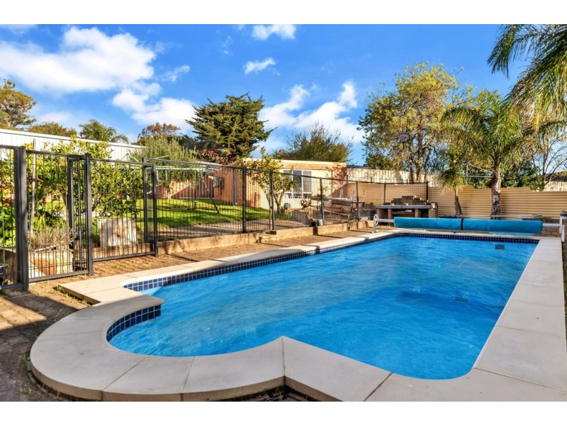 3 Wayne Avenue, Darlington SA 5047