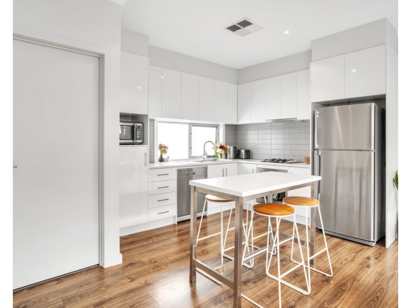 4/90 Federick Street, Welland SA 5007