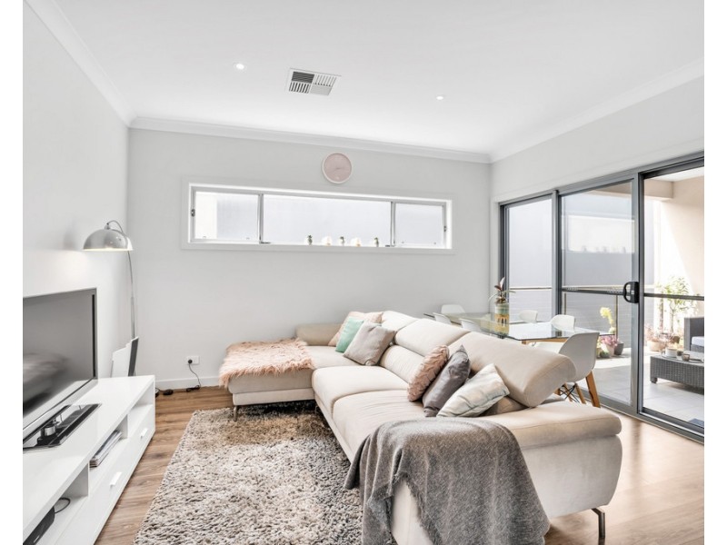 4/90 Federick Street, Welland SA 5007