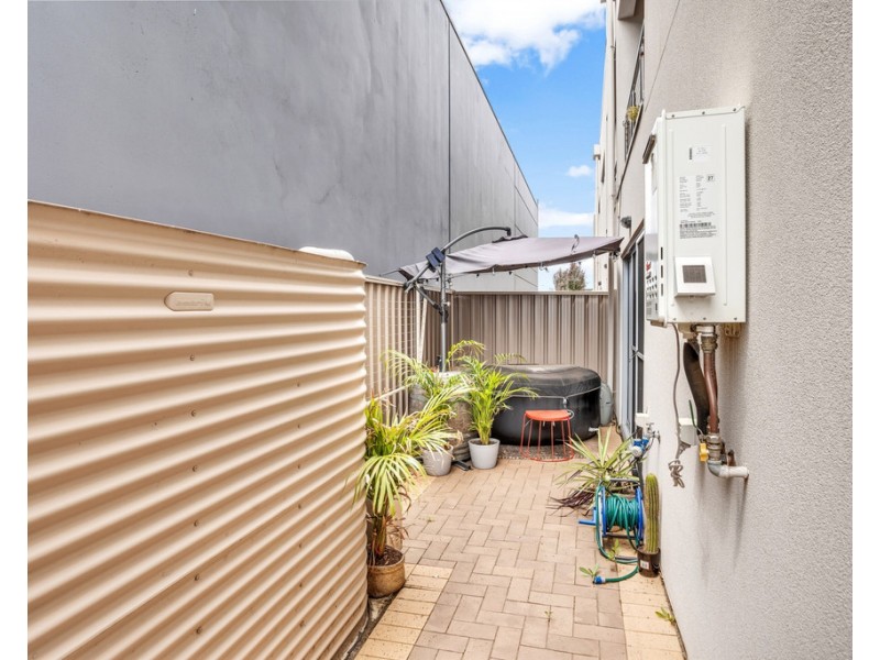 4/90 Federick Street, Welland SA 5007