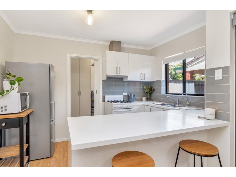 2/12 Ralph street, Sturt SA 5047