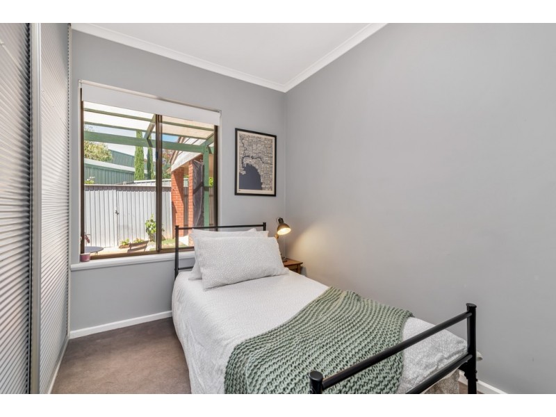 2/12 Ralph street, Sturt SA 5047