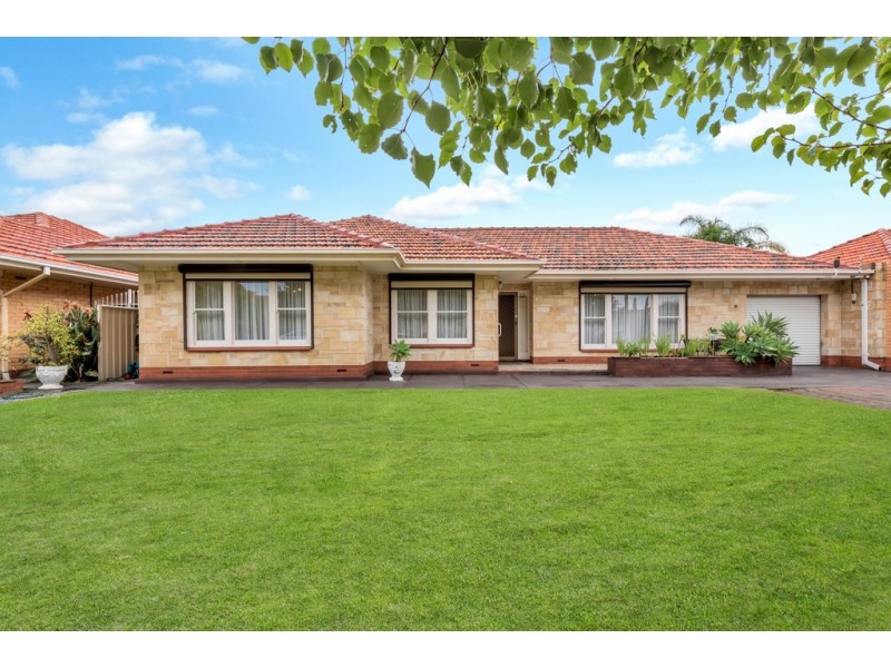 21 Ayton Avenue, Fulham SA 5024