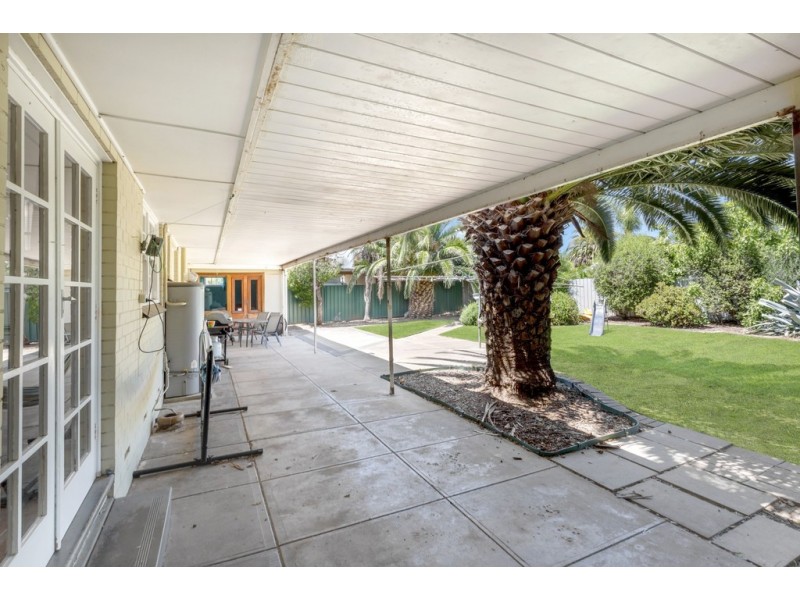 14 Cliff Avenue, Port Noarlunga South SA 5167