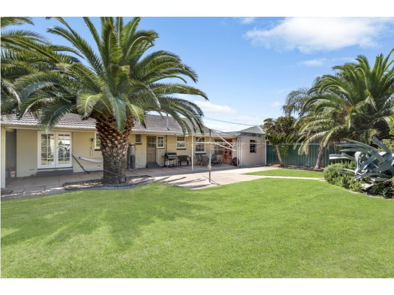 14 Cliff Avenue, Port Noarlunga South SA 5167