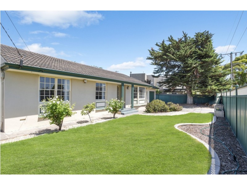 14 Cliff Avenue, Port Noarlunga South SA 5167