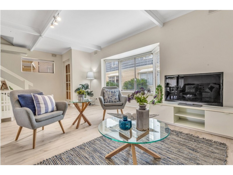 2/363 Military Road, Henley Beach SA 5022