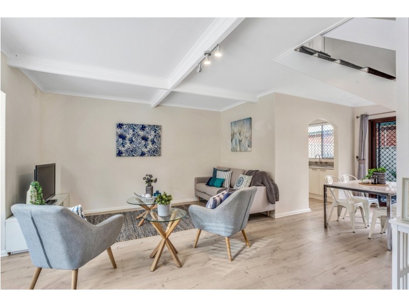 2/363 Military Road, Henley Beach SA 5022