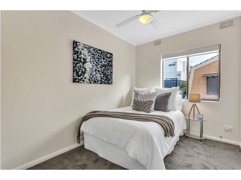 2/363 Military Road, Henley Beach SA 5022