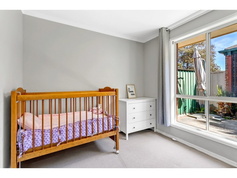 2/4 Burnley Street, Henley Beach South SA 5022